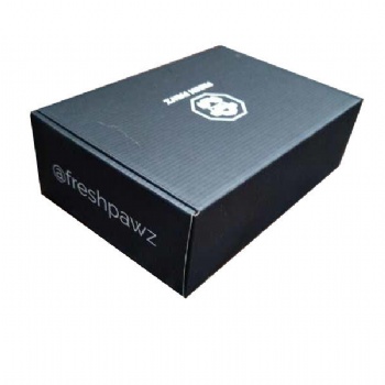 black corrugated box for luxury clothes package